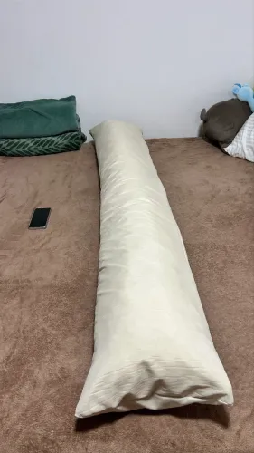Xuxão Travesseiro de Corpo Antialérgico KING 1,90 X 0,40 + Fronha Lavável Com Ziper