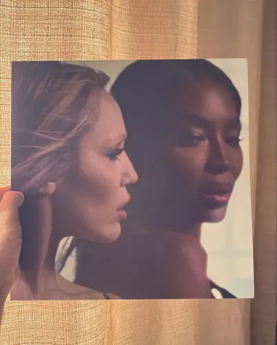Vinil Single - Miley Cyrus - Every Girl You?re Ever Love (Feat. Naomi) - RARO
