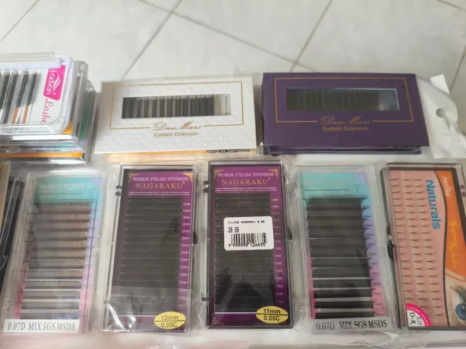 Extensão para cílios novos e seminovos 