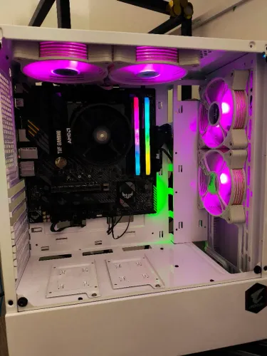Pc Gamer/Trabalho Ryzen 5 5600GT *Parcelo em até 12x*