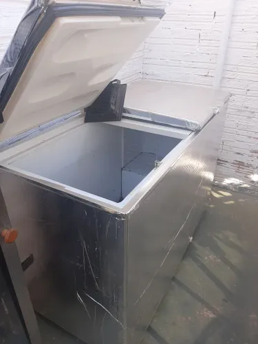 Vendo Frezzer Metalfrio 420 Litros