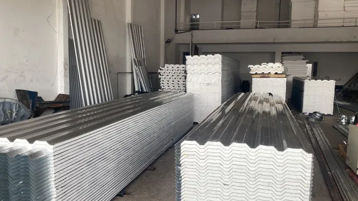 Telha sanduíche direto de fábrica 