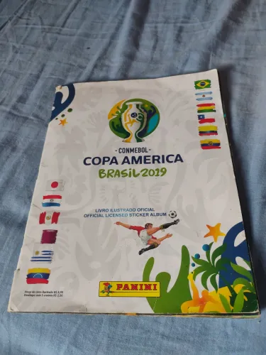 Álbum de figurinhas completo copa América 2019