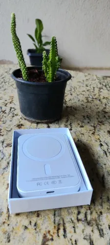 Carregador portátil para iPhone