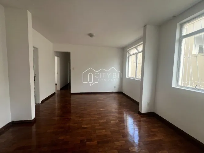 Apartamento reformado 105m³ - 3 quartos - Vila Paris