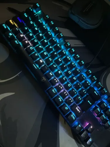 TECLADO T-DAGGER TGT BORA (olhar desc)