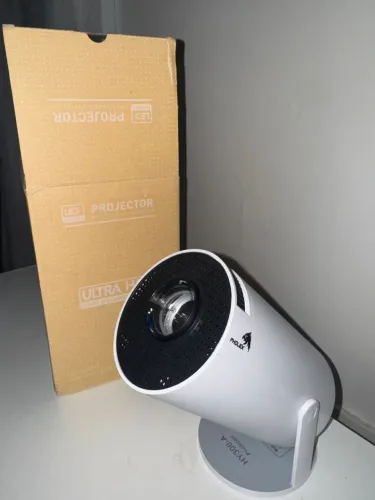 Projetor HY300 Sistema Android