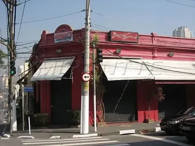 Comercial de 300m² em Santana