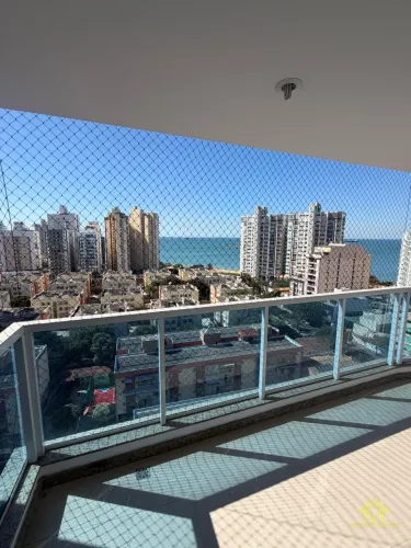 3 quartos de luxo vista mar em Itapuã