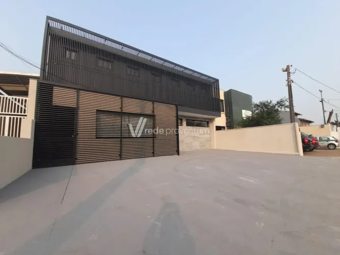 Casa a venda comercial no bairro Jardim América em Paulínia!