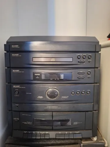 Sharp Stereo Turntable CMS-R260CD