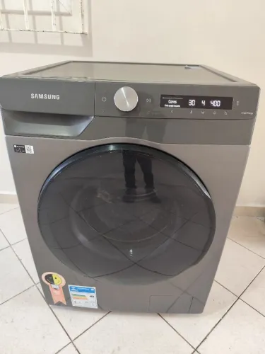 Lava e seca Samsung 13kg inox