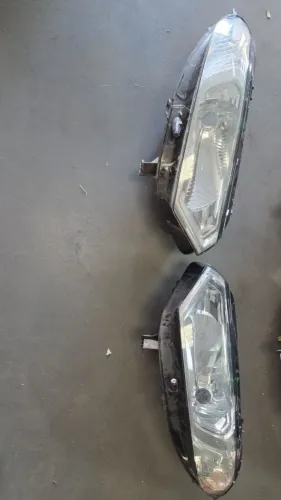 FAROL ECOSPORT 2012 a 2016