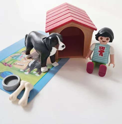 Playmobil Casinha do Cachorro com Figuras e Acessórios