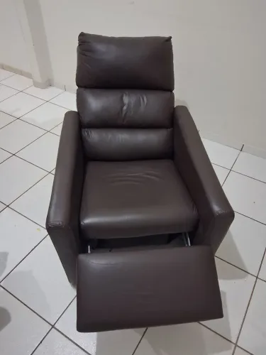 Poltrona reclinávei
