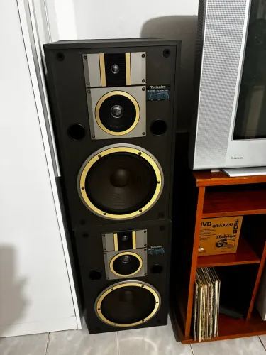 Caixas de som Technics 120w music 8 ohms