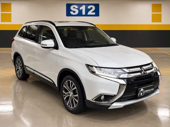 Mitsubishi Outlander 2.0 16V 160cv Aut. 2016