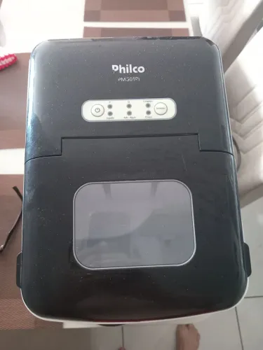 Maquina de gelo.