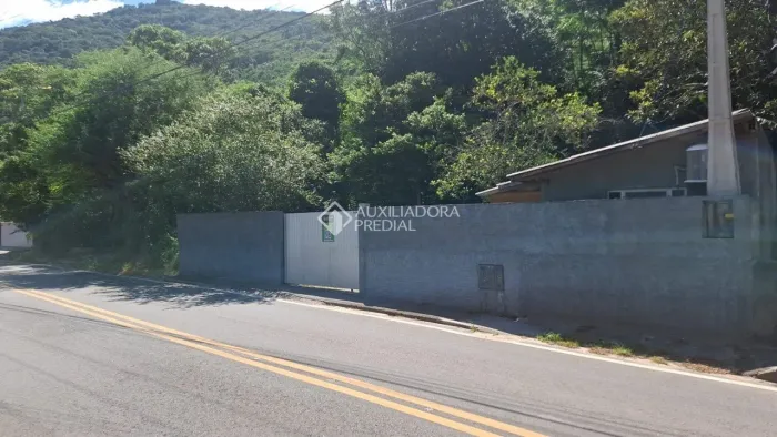 Terreno exclusivo à venda na Praia da Caiacanga - Ribeirão da Ilha, Florianópolis/SC
