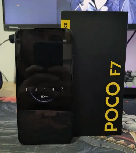 Poco f7 12g ram 512 int