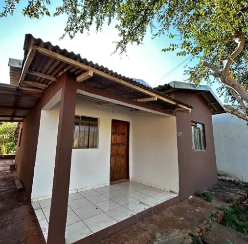 CASA DISPONÍVEL PARCELADA