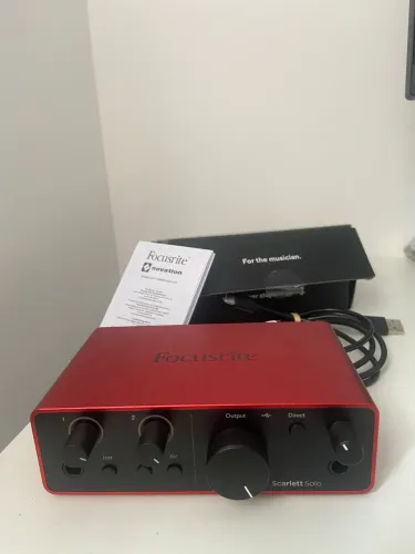 Interface Focusrite Scarlett Solo 4th