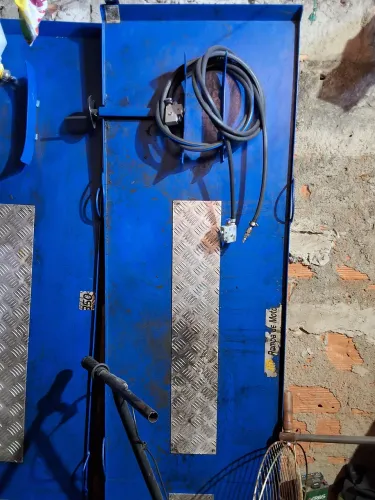 Elevador de motos. Ou rampa