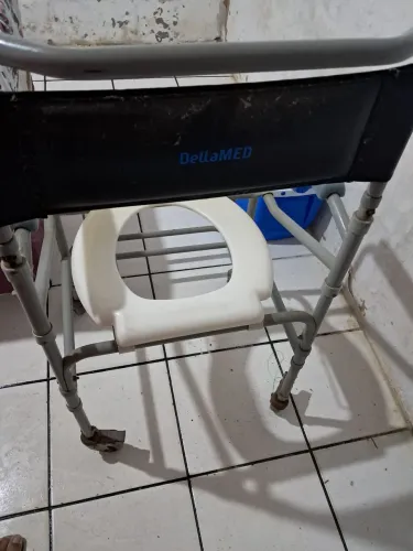 Cadeira de banho simples
