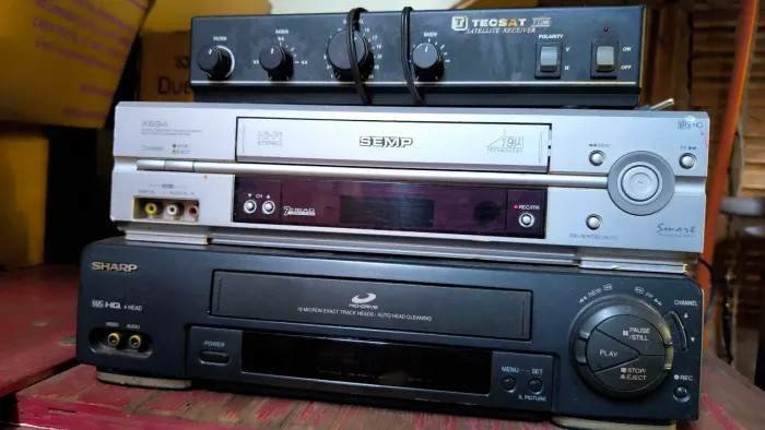 Aparelho de fita VHS 