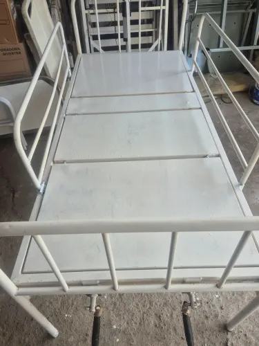 Cama hospitalar