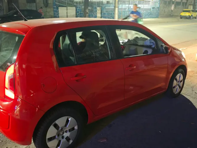 Volkswagen Up! Move 1.0 Total Flex 12V 5P 2016