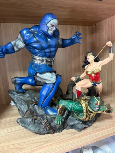 Darksaid vs ww diorama IS 1/6 ler descrição
