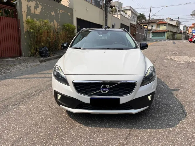 Volvo V40 T-5 Cross Country 2.0 AWD Aut. 2014