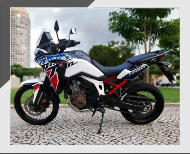 Honda CRF Africa Twin 1.100 DCT ABS Só 14.000km (Muito Nova) Financio em até 48x