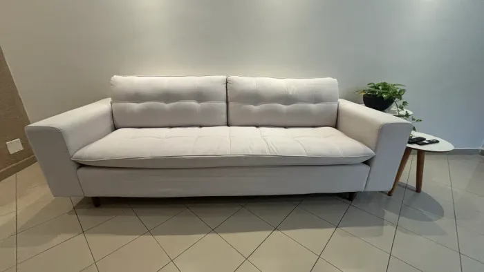 Sofá Seminovo 4 lugares