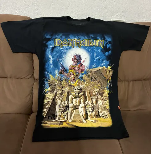 Camiseta Iron Maiden (G)