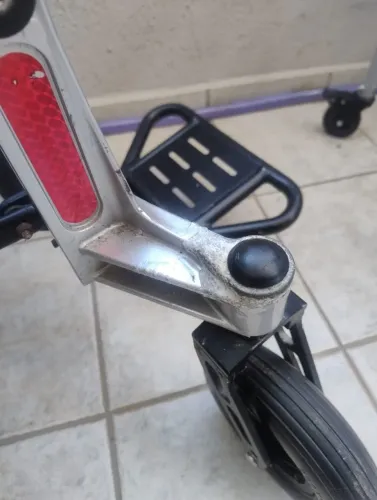 CADEIRA DE RODAS ELÉTRICA POWER LITE
