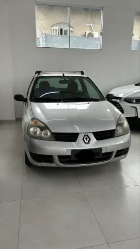Renault Clio Campus Hi-flex 1.0 16V 3P 2010