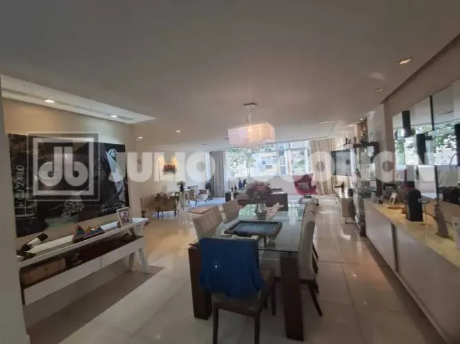 Apartamento : Padrão / Residencial / Flamengo