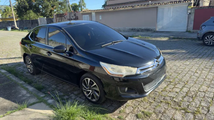 Citroen C4 Lounge Tendance 2.0 Flex 4P Aut. 2014
