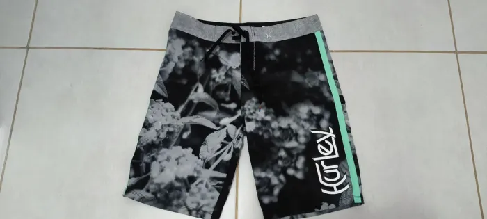 Bermuda HURLEY estilo surfista (nunca usada!)