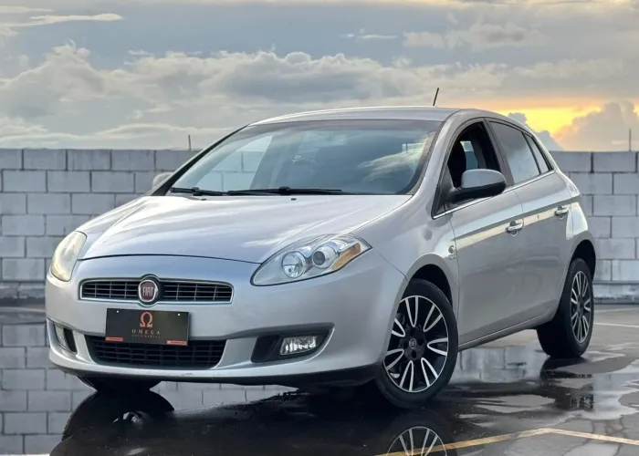 Fiat Bravo Essence Dualogic 1.8 Flex 16V 5P 2011