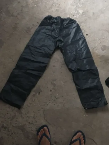 Roupa para proteção de chuva