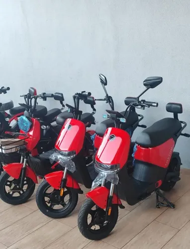 Scooters Elétricas Foston