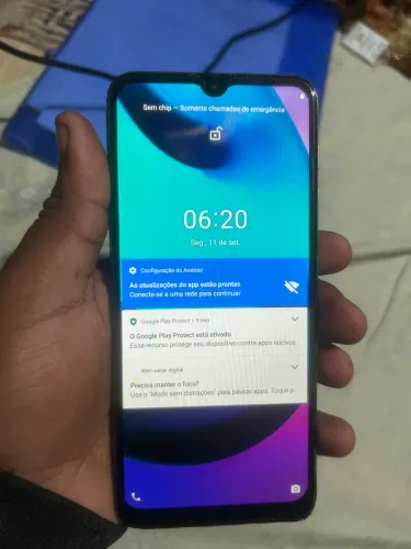 Moto e20