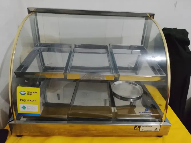 Estufa pouco tempo de uso