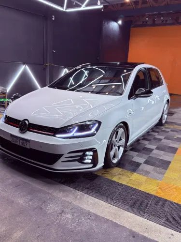 Volkswagen Golf GTI 2.0 TSI 220cv Aut. 2015