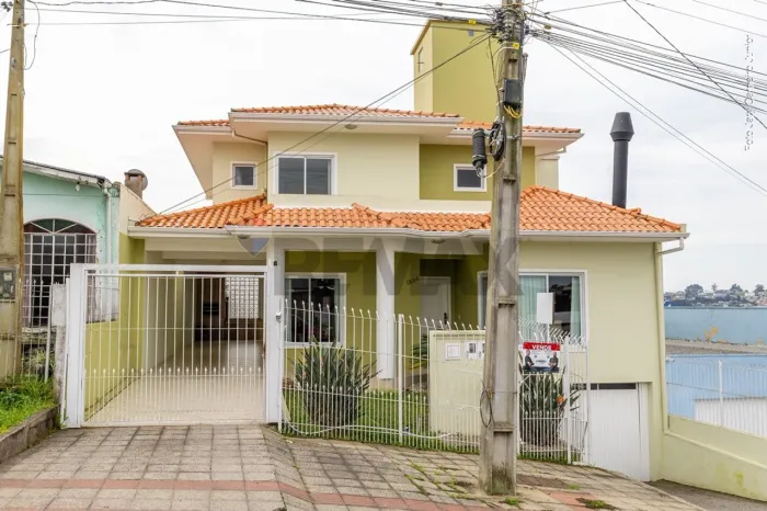 Casa á Venda no Bairro Santa Helena