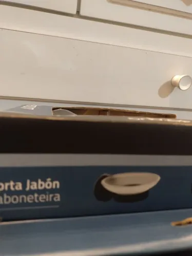 Saboneteira preta com vidro pra banheiro e lavabo