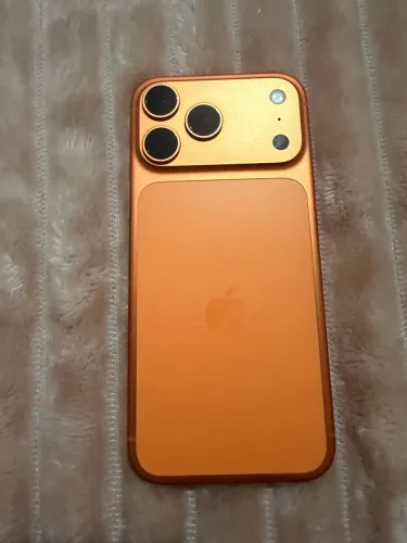 iPhone 17 pro max